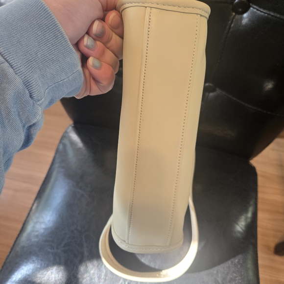 Vintage Coach Cream Shoulder Bag No. M8D - 9997 - Picture 6 of 13